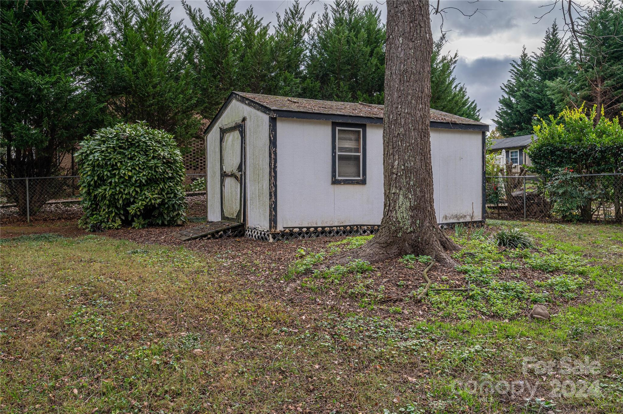 Leewood Acres - Residential