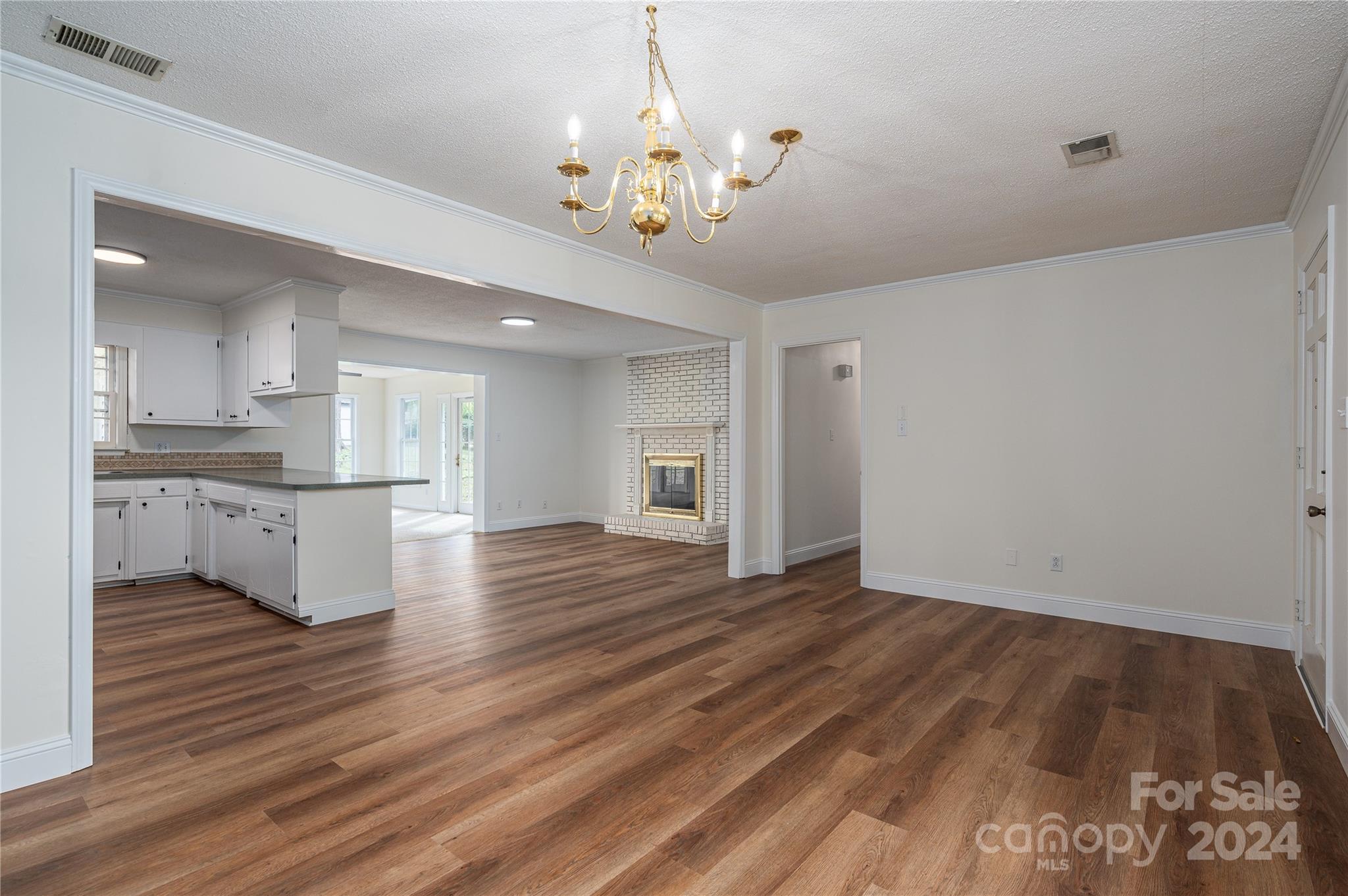 Leewood Acres - Residential