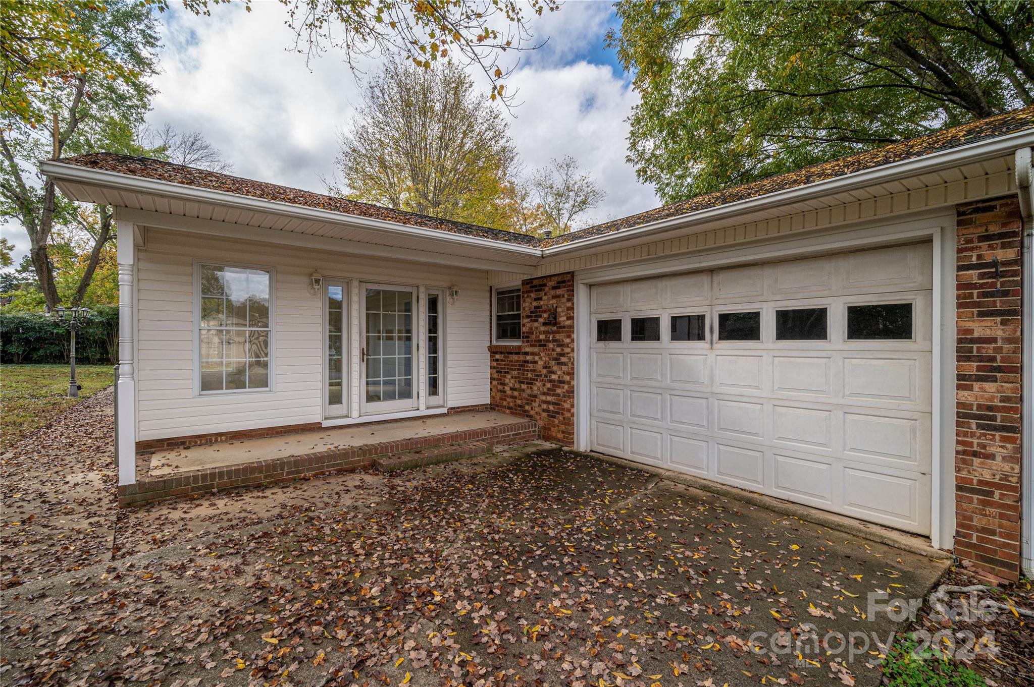 Leewood Acres - Residential