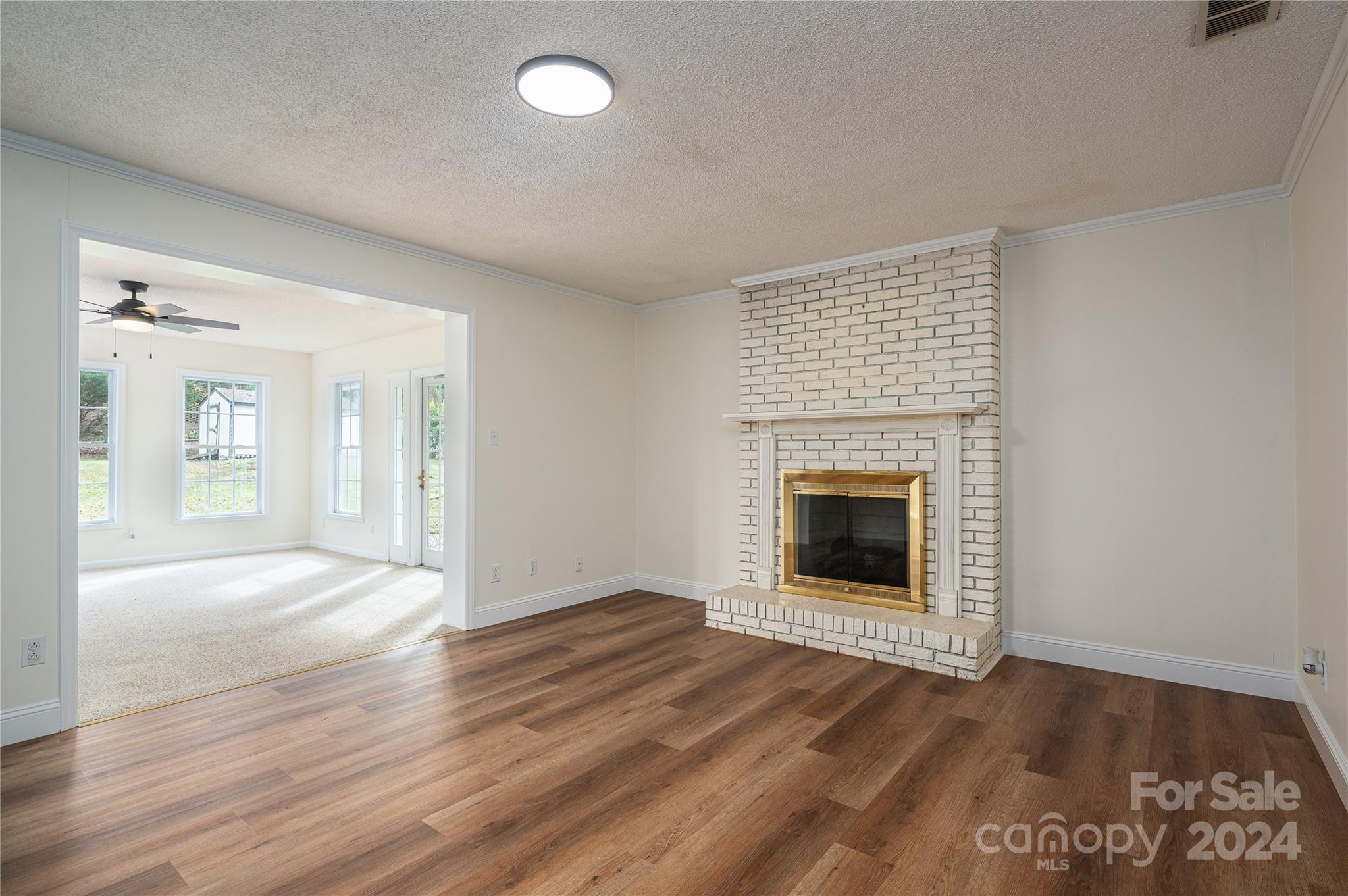 Leewood Acres - Residential