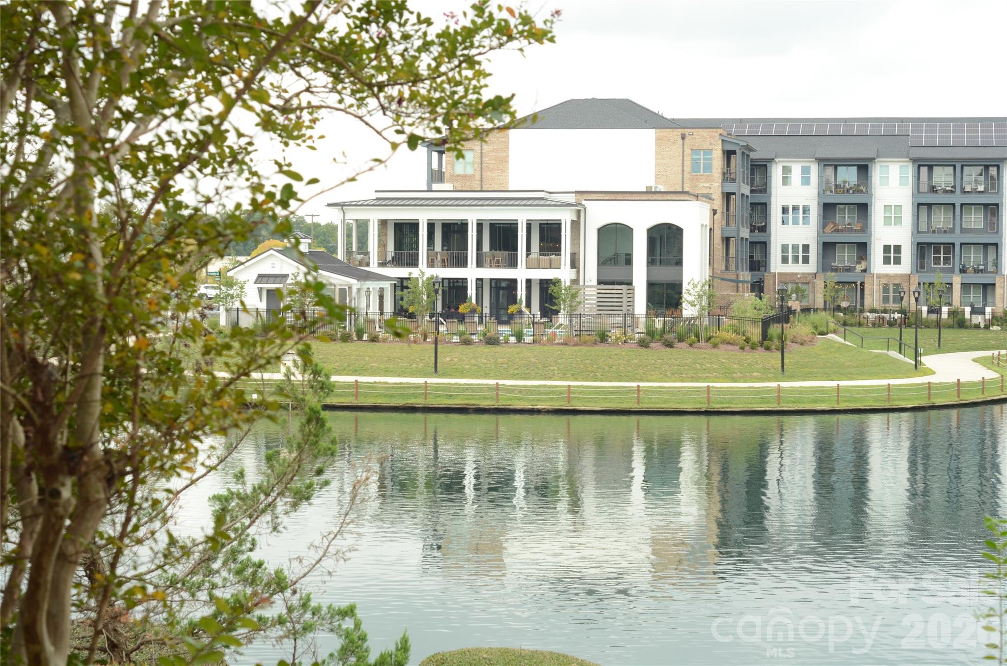 Lakeshore Village - Residential