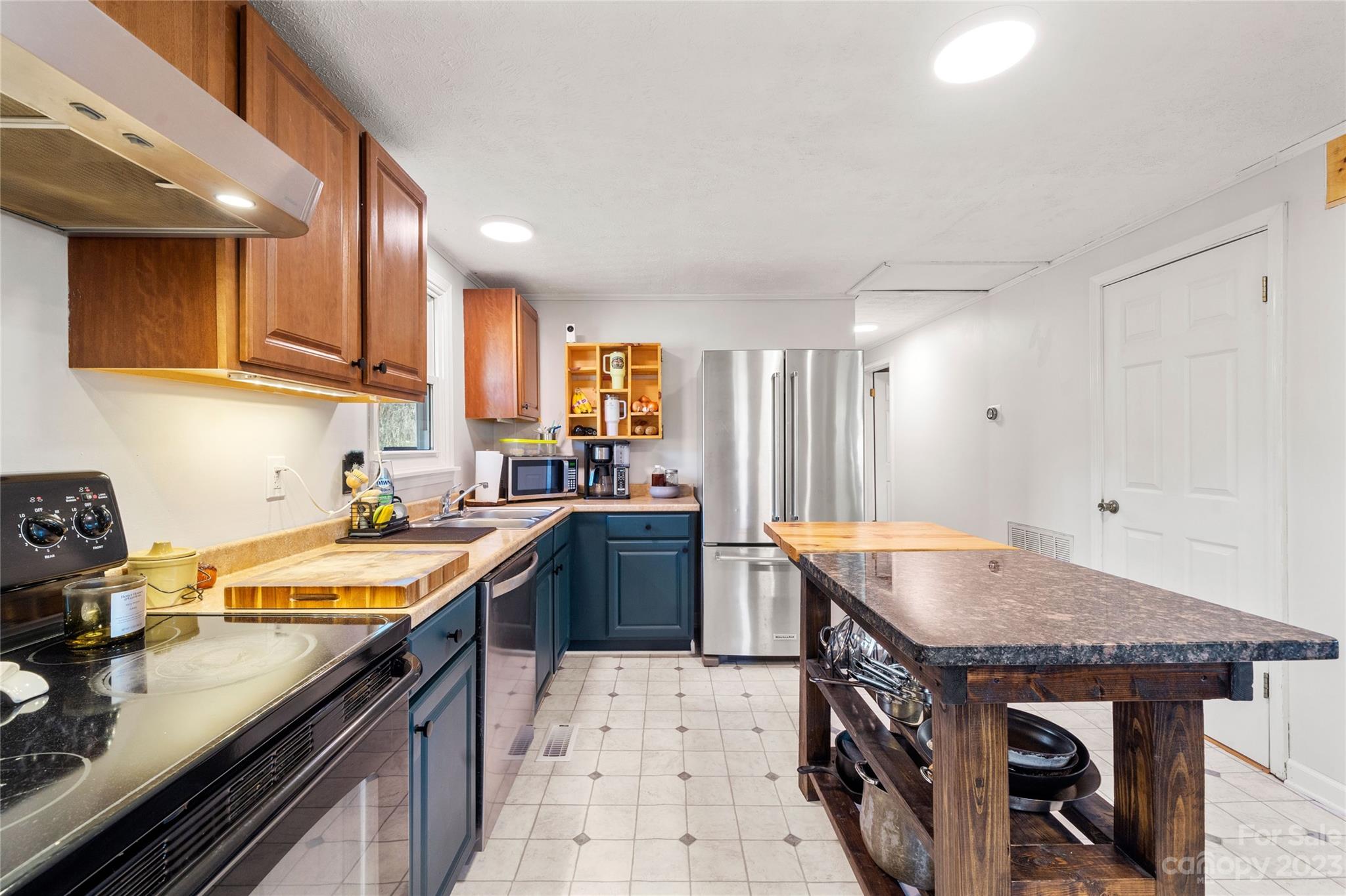 Crystal View - Residential