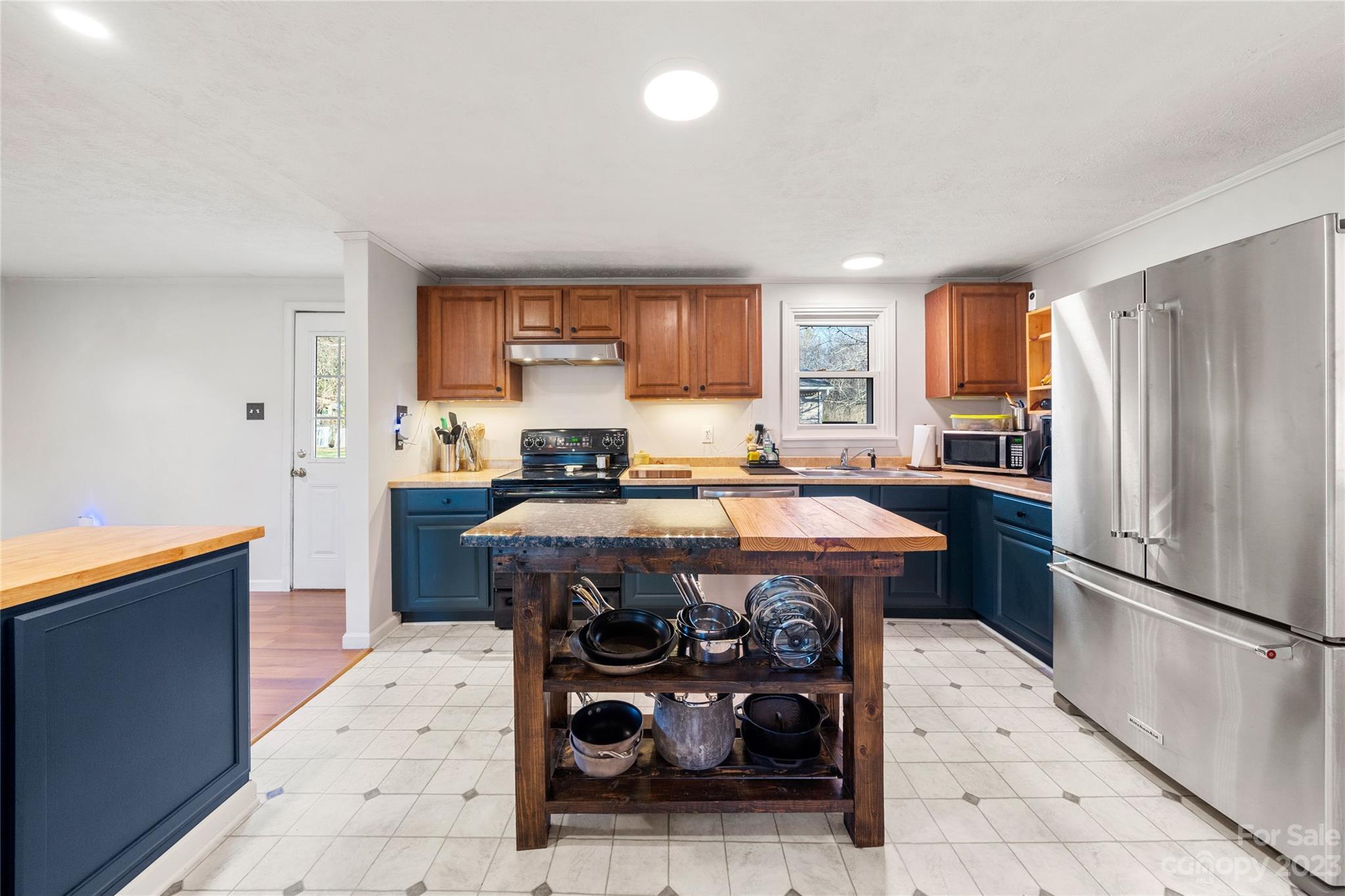 Crystal View - Residential