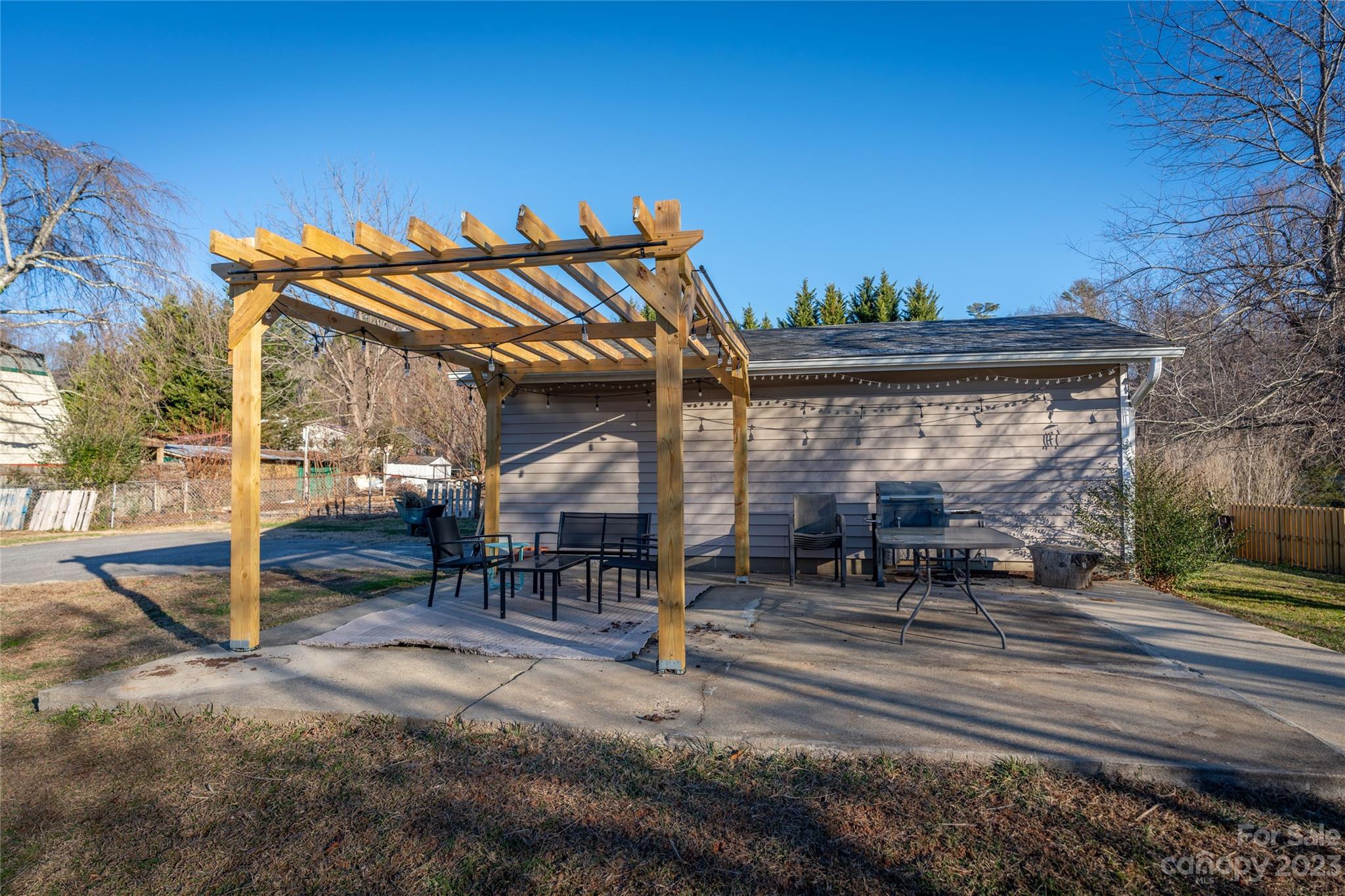 Crystal View - Residential