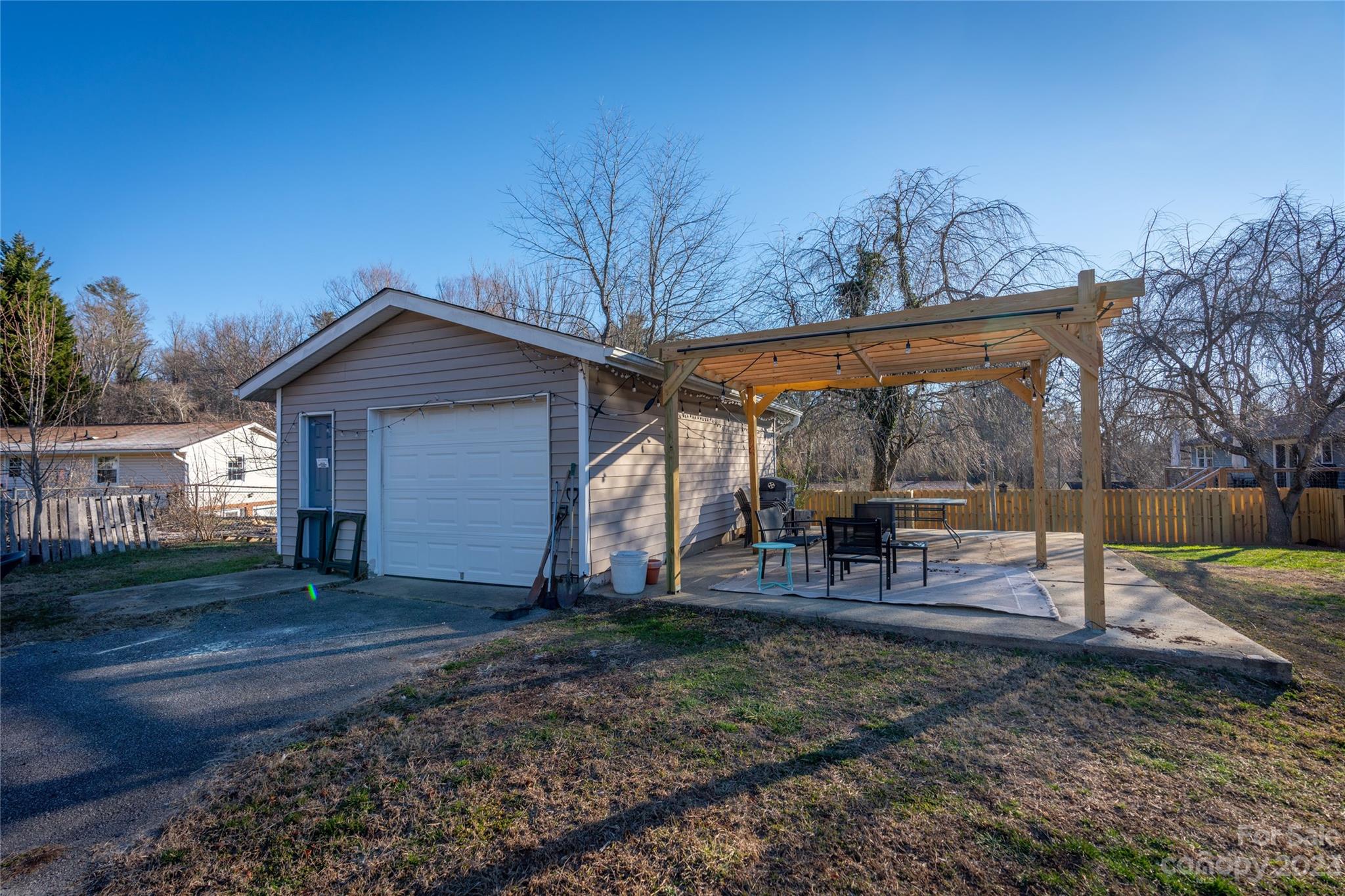 Crystal View - Residential