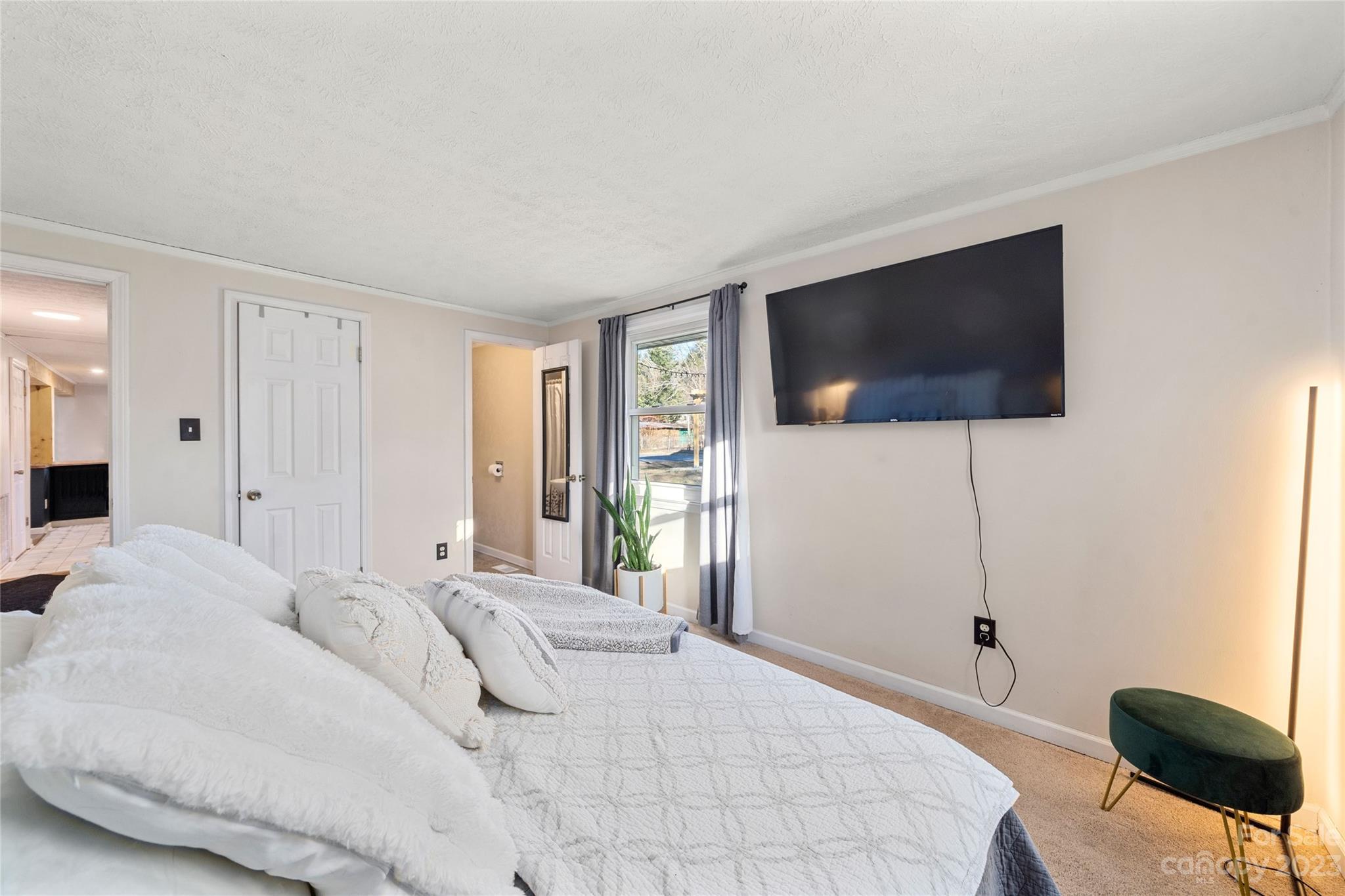 Crystal View - Residential