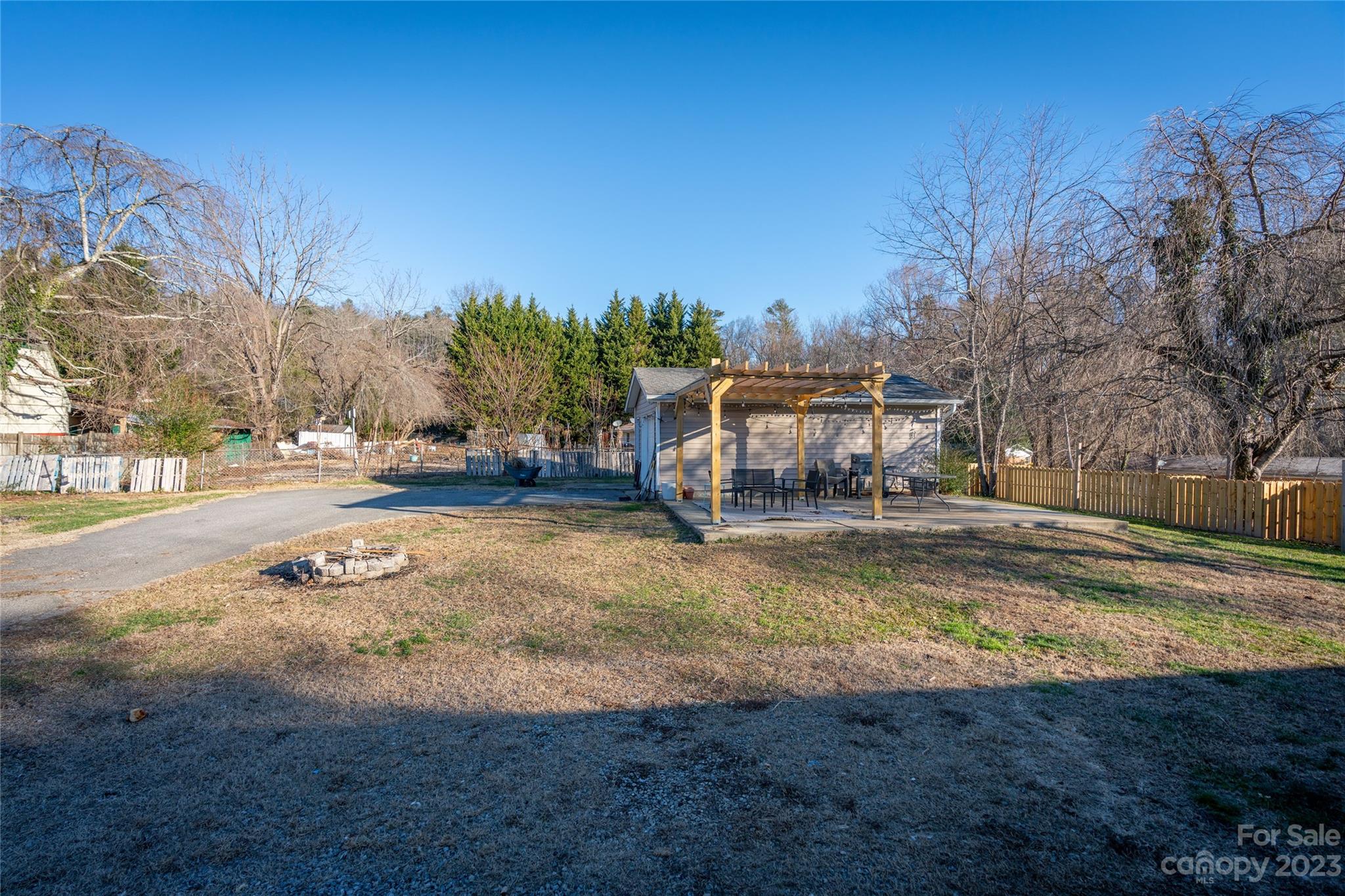 Crystal View - Residential