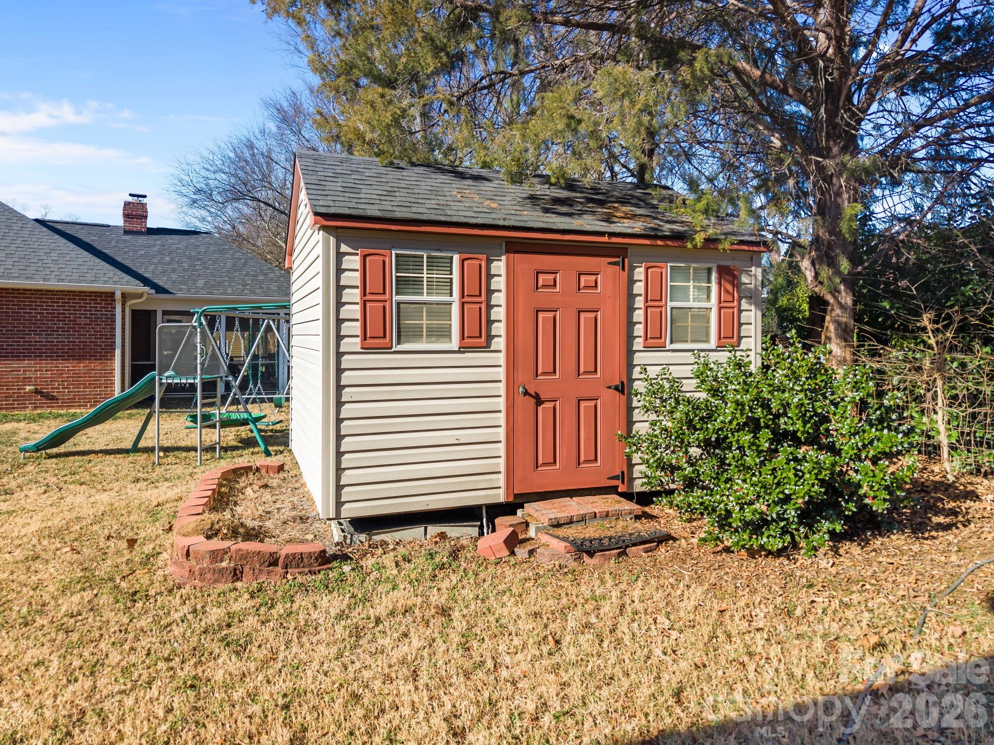 Roberta Meadows - Residential