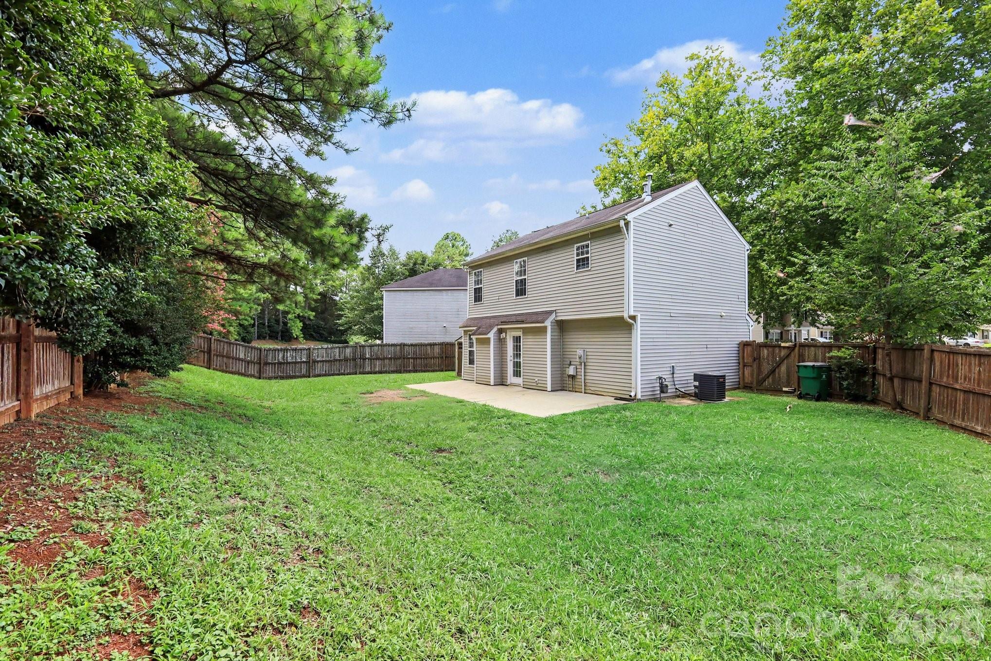 2877 Oasis Lane
