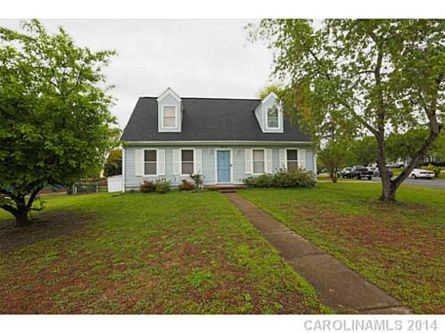 2 STORY HOME WITH MANY UPDATES INCLUDING NEW HVAC ('07), PARTIAL NEW ROOF, VINYL EXTERIOR, UPDATED BATH VANITIES. SPACIOUS KITCHEN w/ISLAND, UPDATED CABINETS. FENCED YARD WITH NICE MATURE TREES, REAR COVERED PATIO TO ENJOY. LARGE MASTER BEDROOM ON MAIN LEVEL, BATH WITH WALK-IN SHOWER. WOOD BURNING FIREPLACE IN GREAT ROOM. PLENTY OF ROOM TO PARK UP TO 4 CARS. WASHER, DRYER, REFRIGERATOR ALL CONVEY!