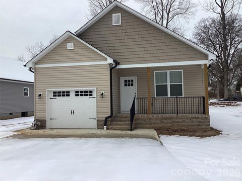 2550 S Jake Alexander Boulevard S 3 Salisbury NC 28146