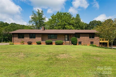 36 Brooks Branch Road Leicester NC 28748