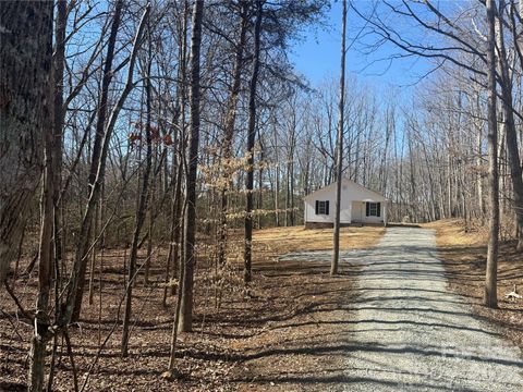 3937 Acron Lane Maiden NC 28650