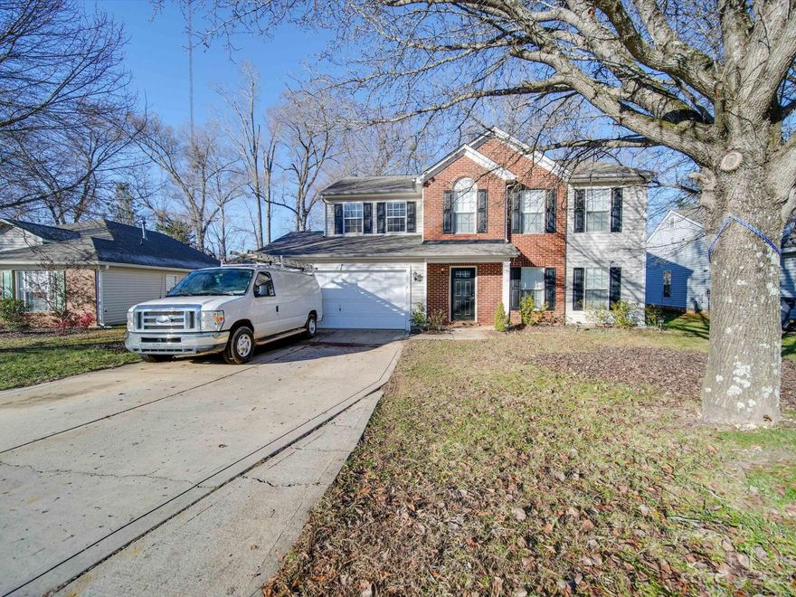 Welcome to your new home! This spacious 4-bed, 2.5-bath awaits you in the beautiful Reedy Creek Plantation. Recently replaced roof in 2019 and a furnace in 2017. Enjoy the amenities of the Club House, Outdoor Pool, Playground, and scenic Walking Trails. Perfectly situated near vibrant University area and conveniently located to 485.