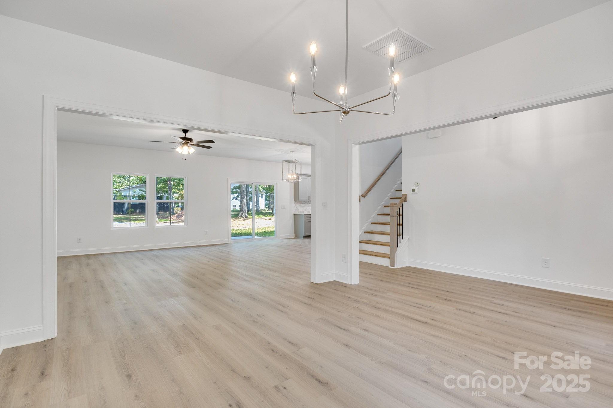 201 Henderson Circle