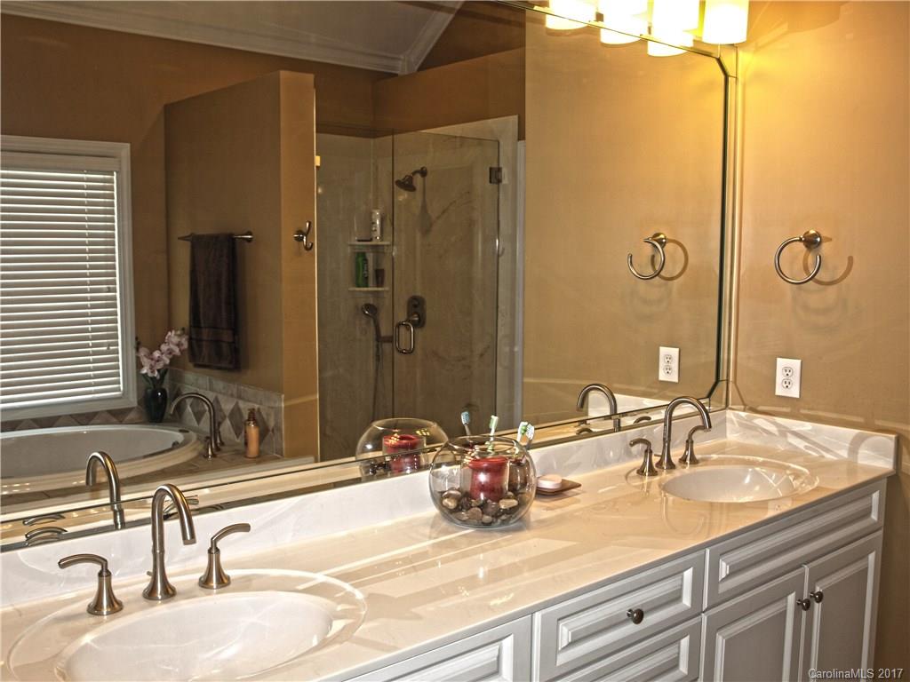 Laurel Creek - Residential