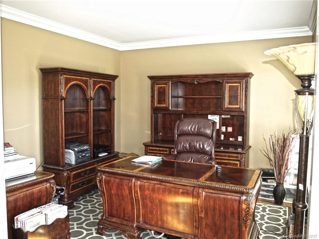 Laurel Creek - Residential