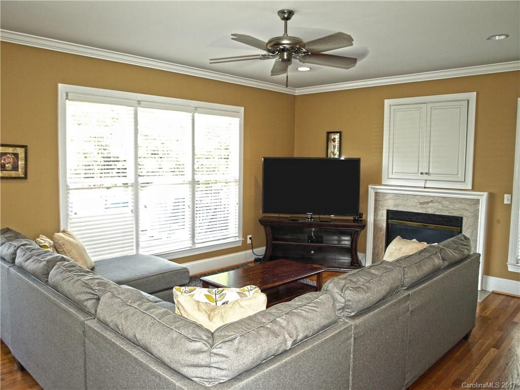 Laurel Creek - Residential