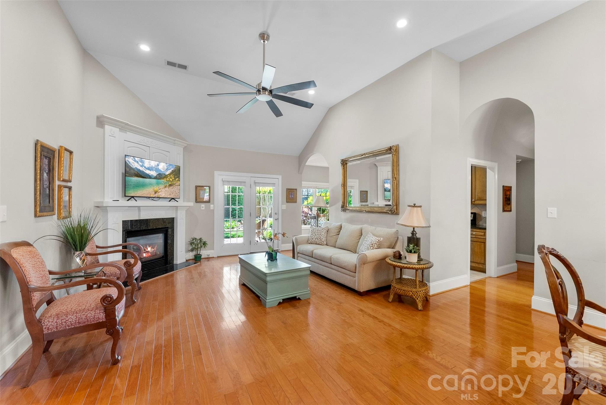 2304 Pinefield Court