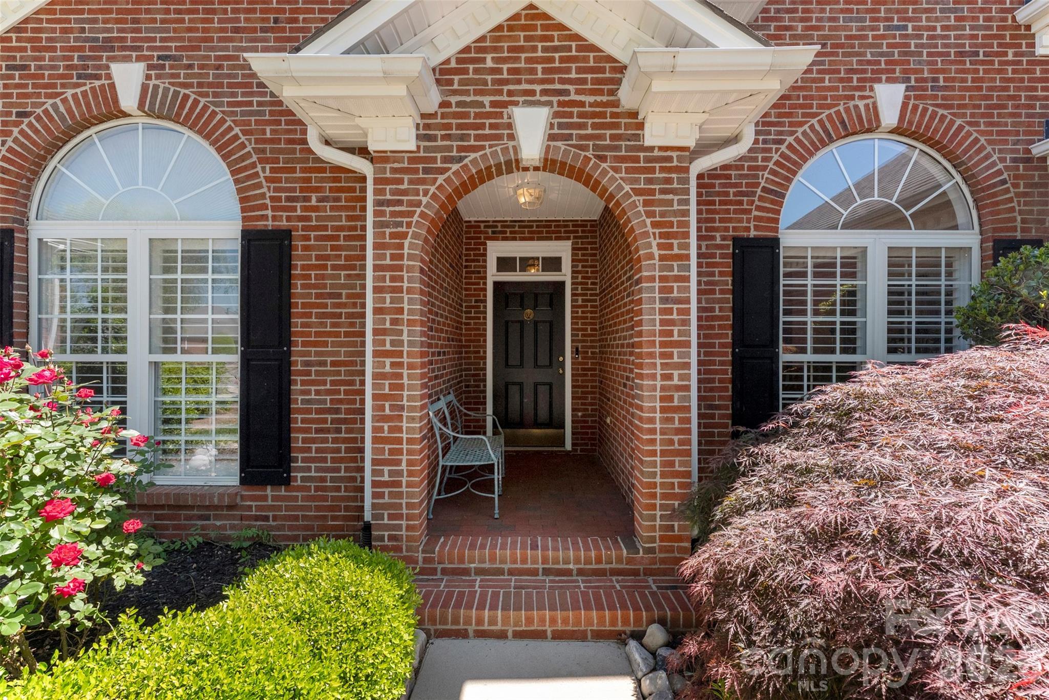 2304 Pinefield Court