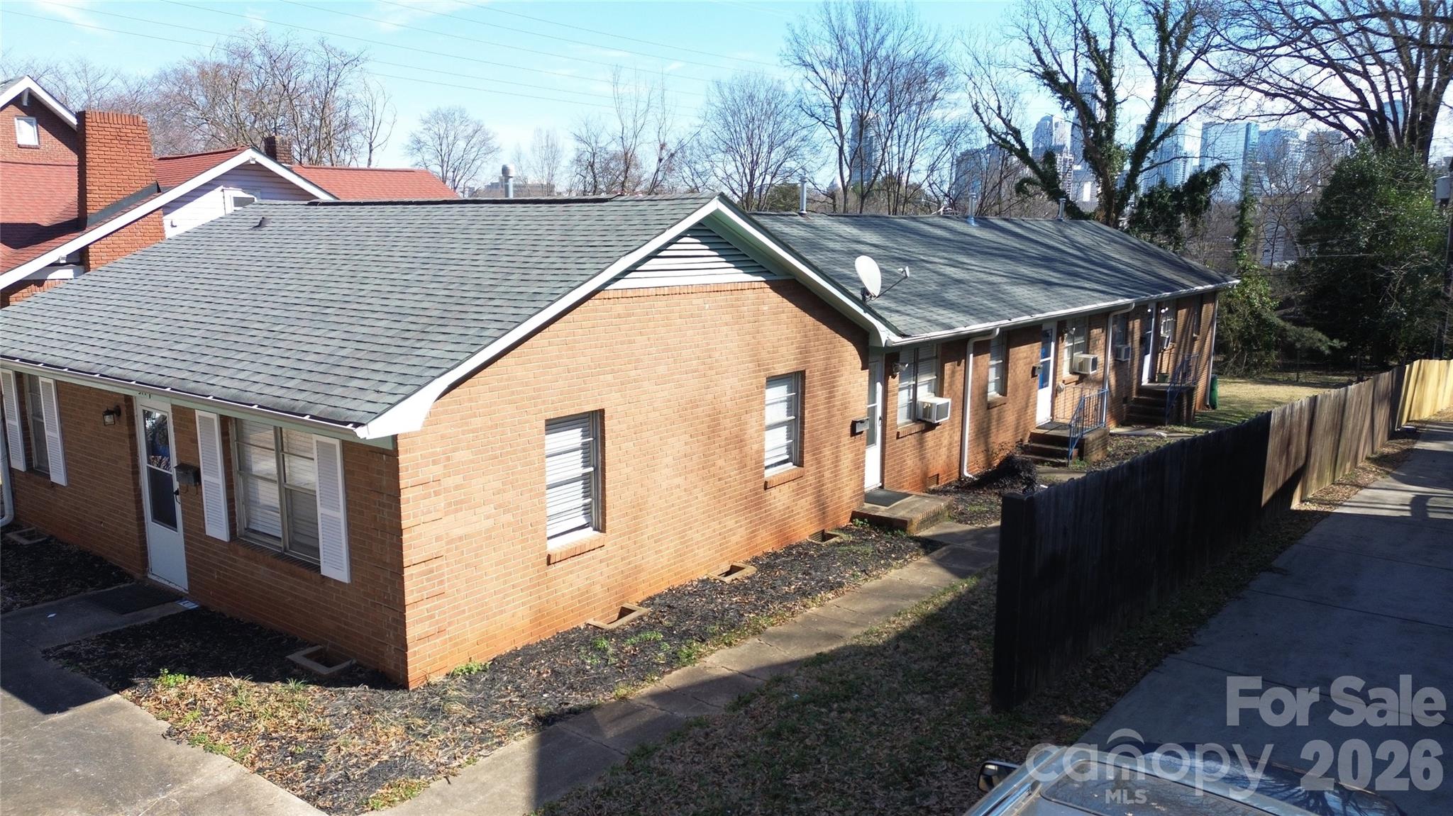 Wesley Heights - Residential Income