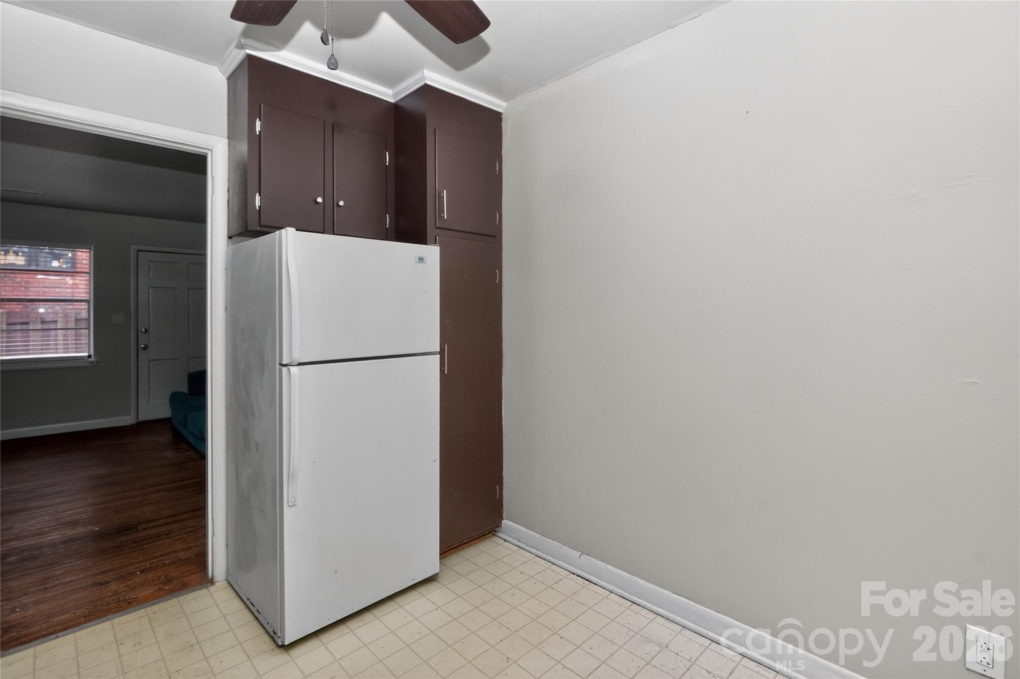 Wesley Heights - Residential Income