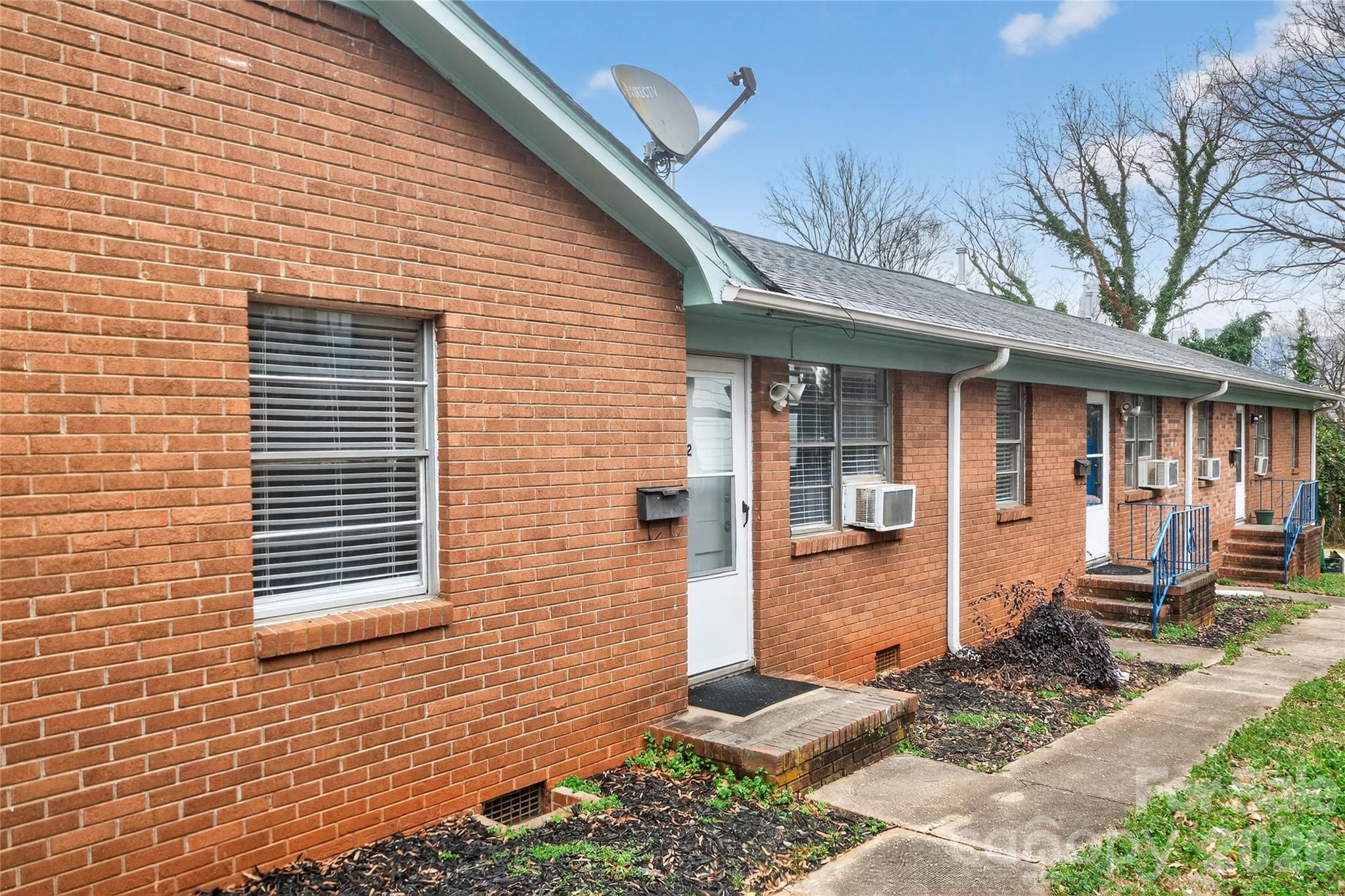 Wesley Heights - Residential Income