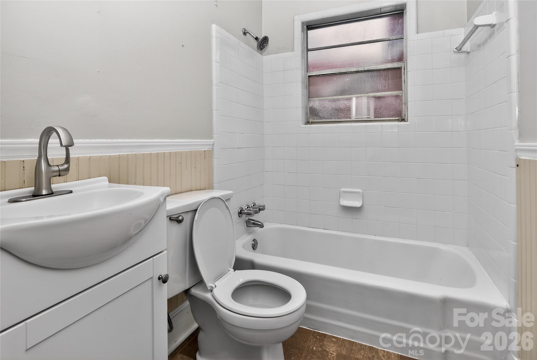 Wesley Heights - Residential Income