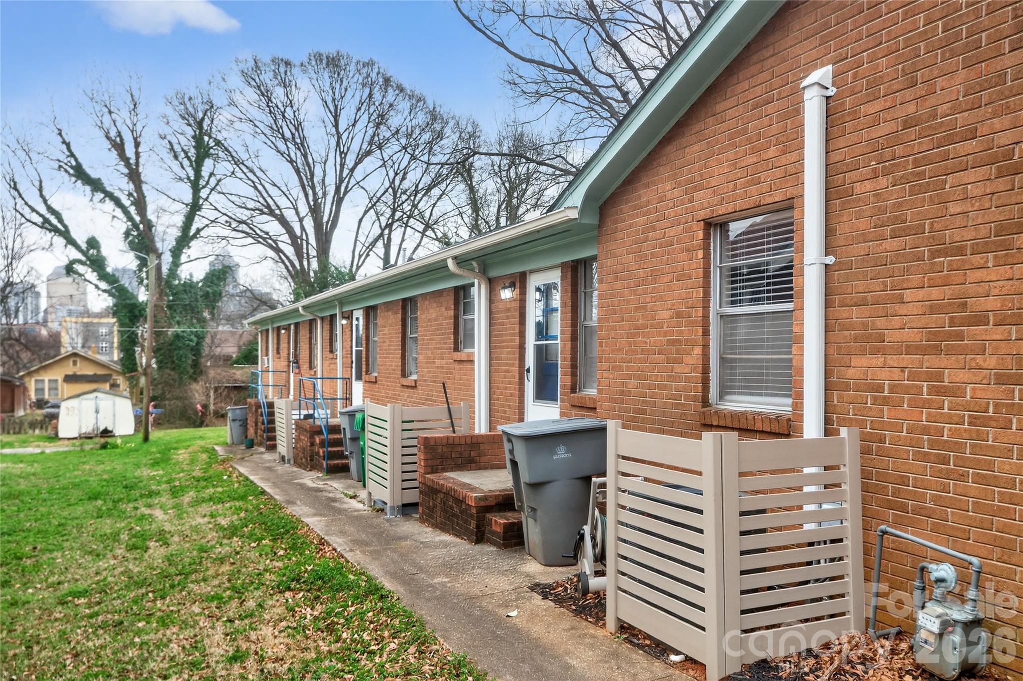 Wesley Heights - Residential Income