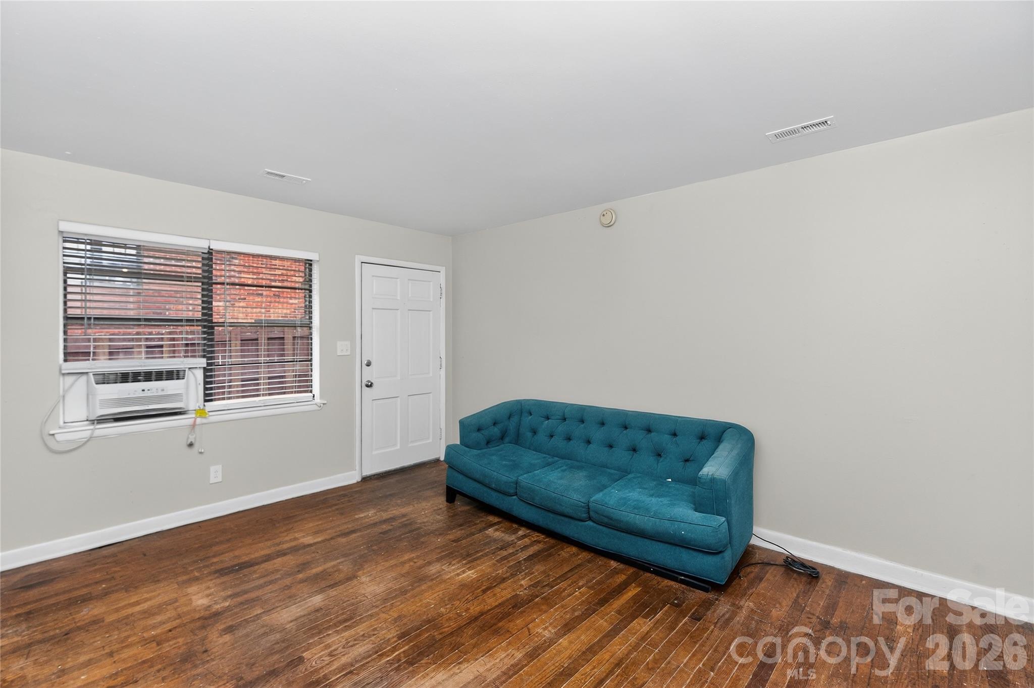 Wesley Heights - Residential Income