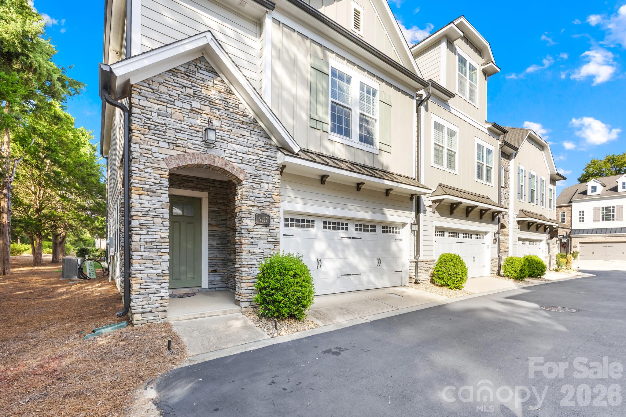 9212 Colin Crossing Court