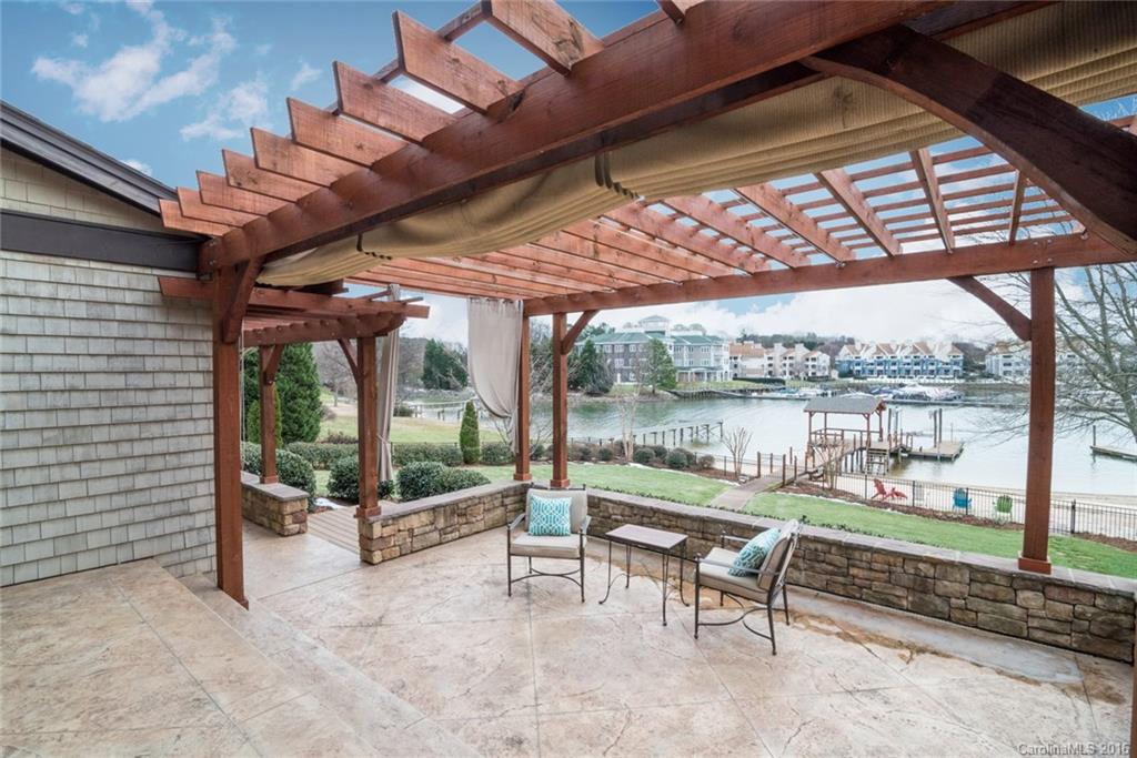 Bluff Point - Residential