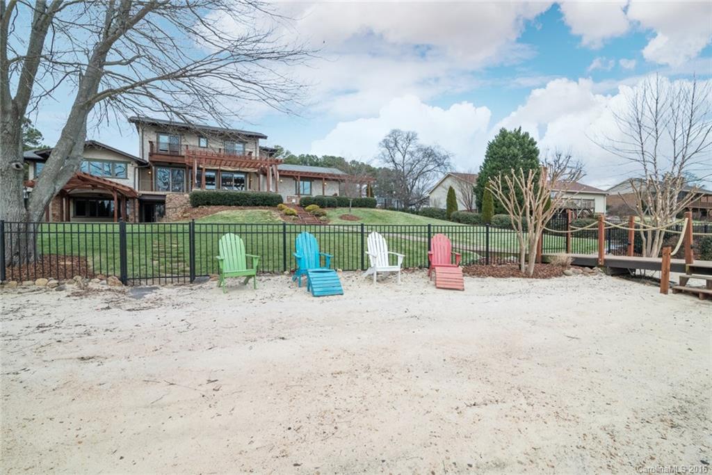 Bluff Point - Residential