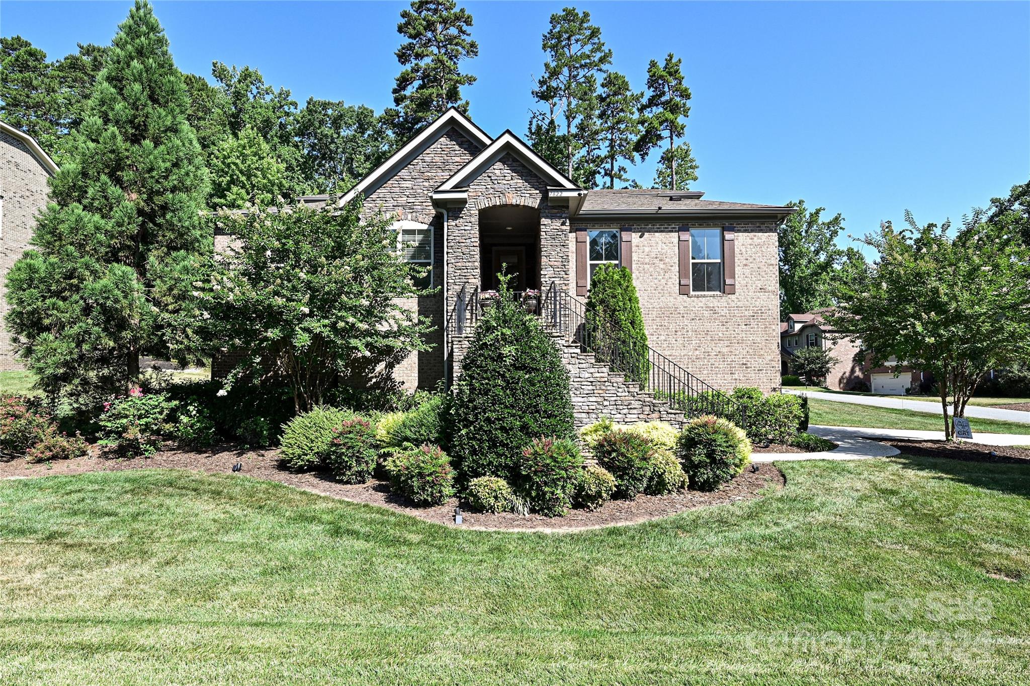 Treetops At Cowans Ford - Residential