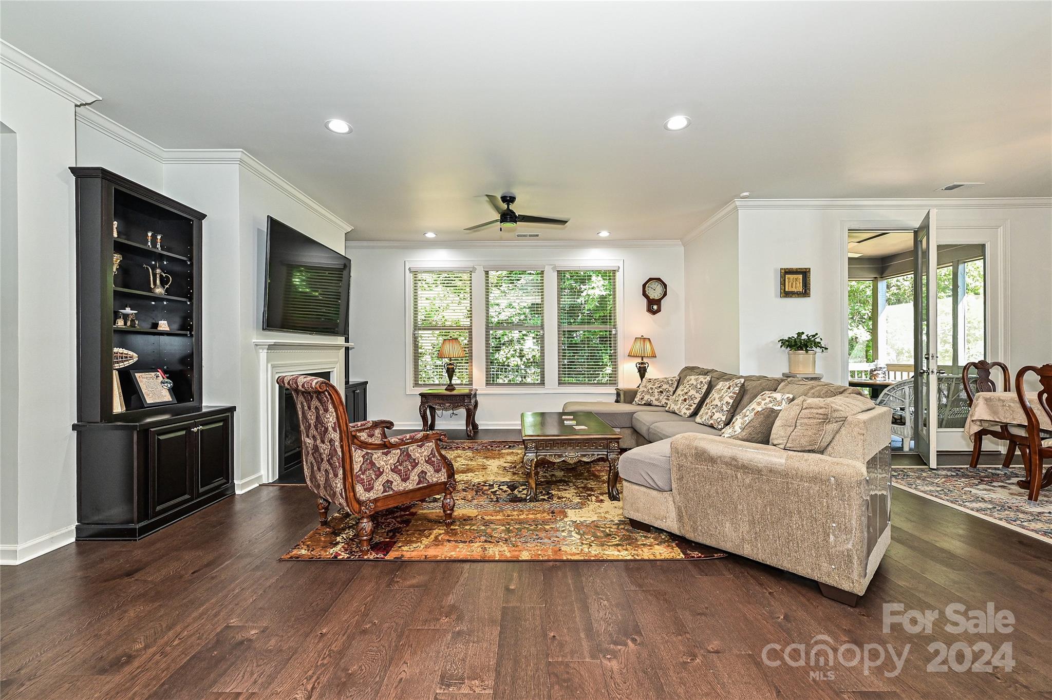 Treetops At Cowans Ford - Residential