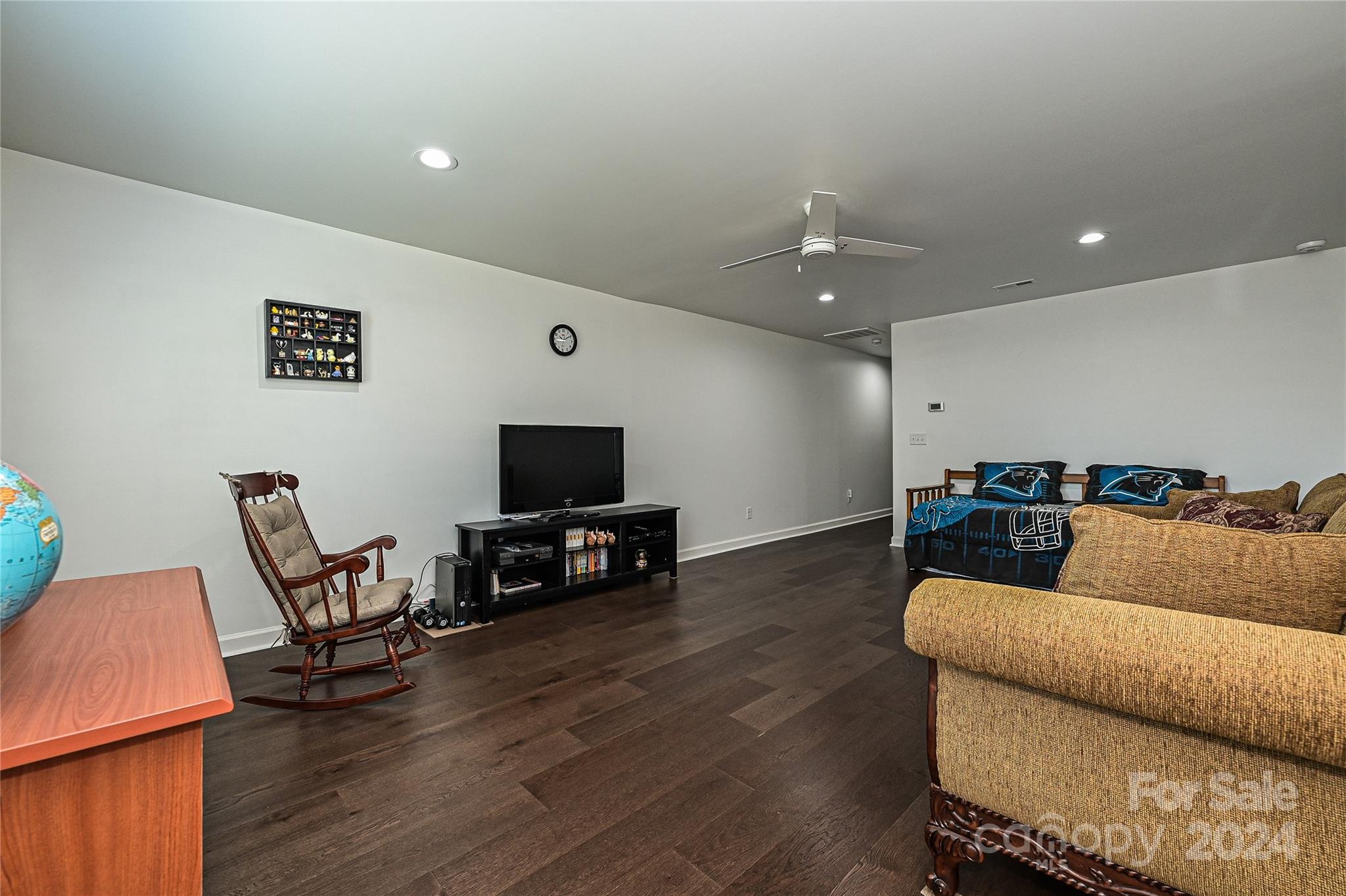 Treetops At Cowans Ford - Residential