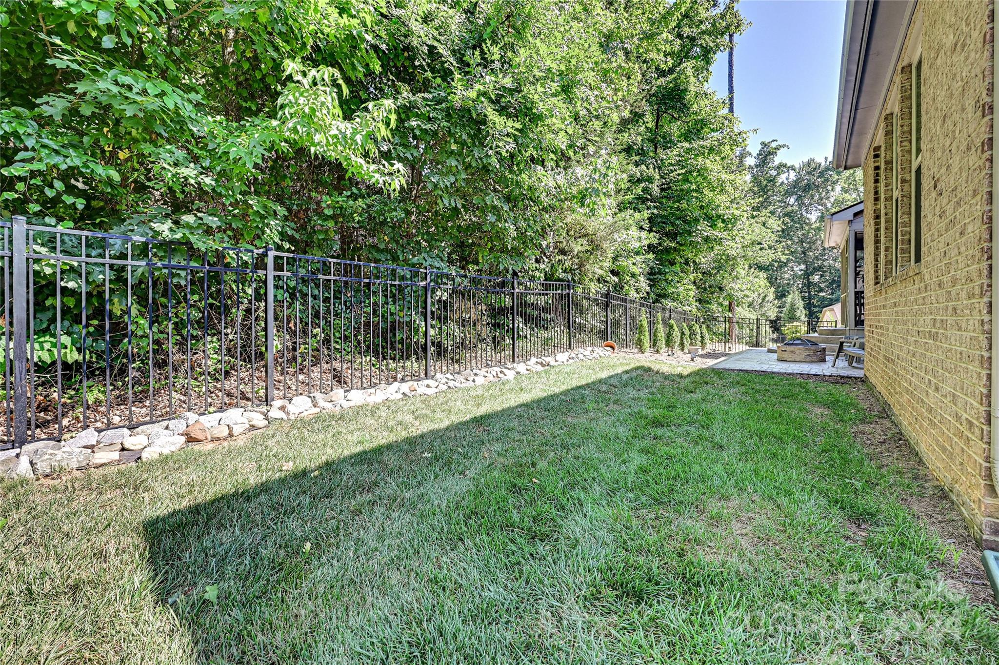 Treetops At Cowans Ford - Residential