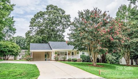3309 E Broad Street Statesville NC 28625