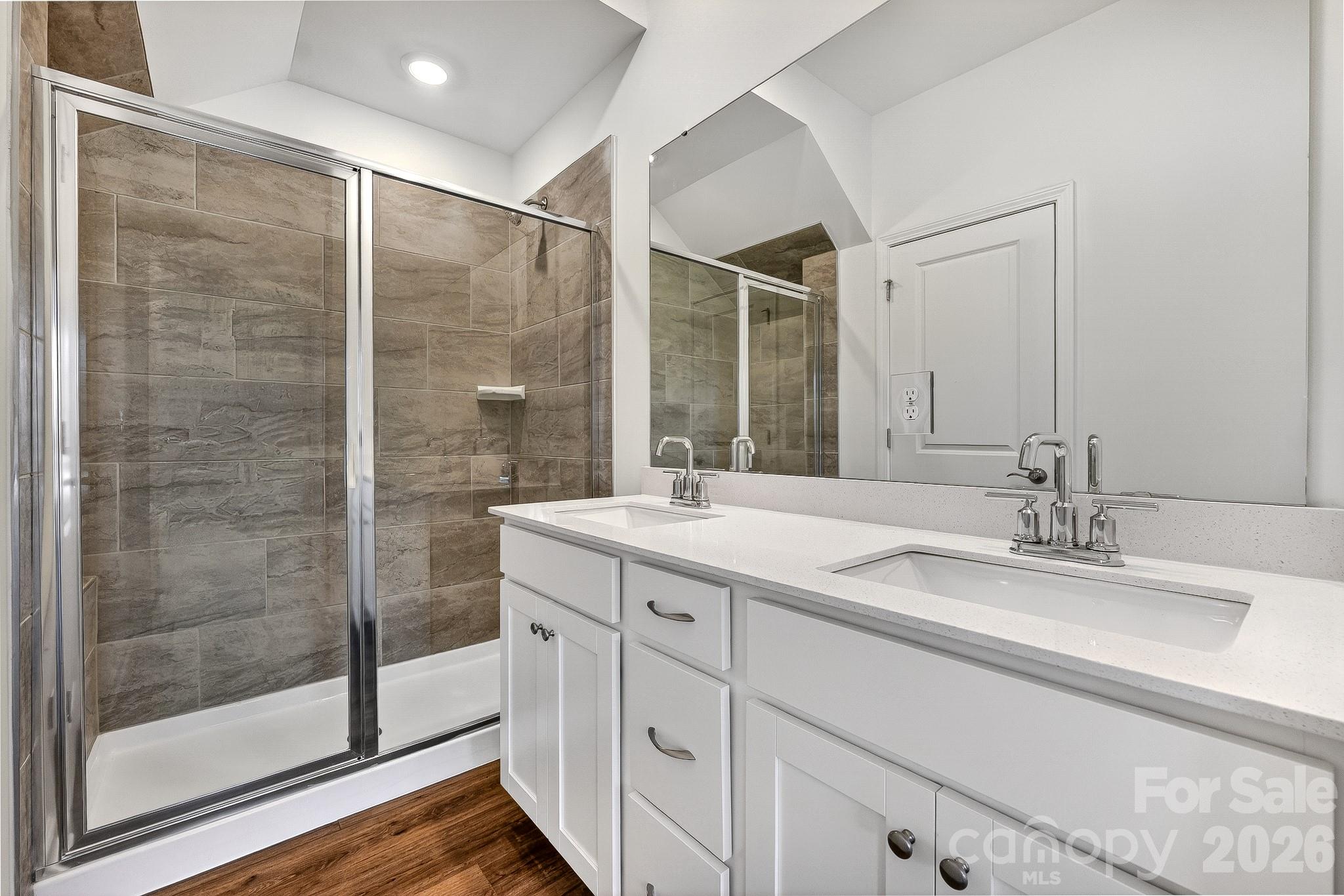 The Vines - Residential