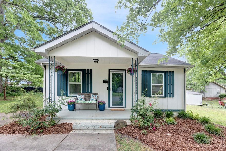 Available June 15 for Rent! Picturesque single-family cottage in the heart of historic downtown Rock Hill. This 2 bedroom/1 bath home on a large level lot was completely renovated in 2019 and boasts luxury vinyl plank flooring, stainless steel appliances, washer and dryer, new HVAC and roof, and central air conditioning. Less than one mile to Main Street with an abundance of shops and restaurants, 1.1 miles to Glencairn Garden and 1.5 miles to the highly anticipated Power House – Rock Hill’s newest foodie destination. Tenant will be responsible for lawn maintenance; there is a brand new electric lawnmower in the shed to which you will have access. PRIVATE LANDLORD! No calling 800 numbers in the middle of the night and being put on a waitlist. Your landlord is a local, retired police officer who will be your single point of contact for everything you need. 12 month lease preferred. Small pets OK with approval and additional deposit.