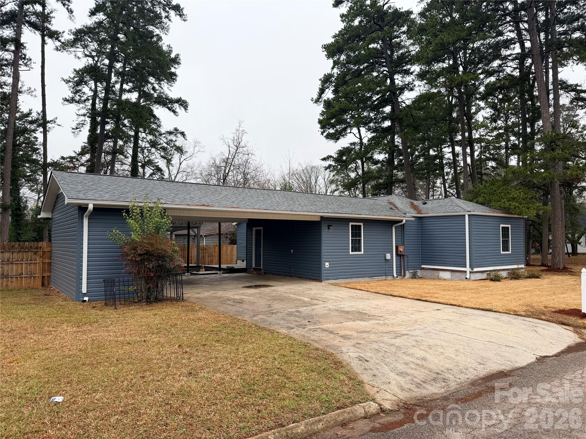 301 S Merritt Avenue