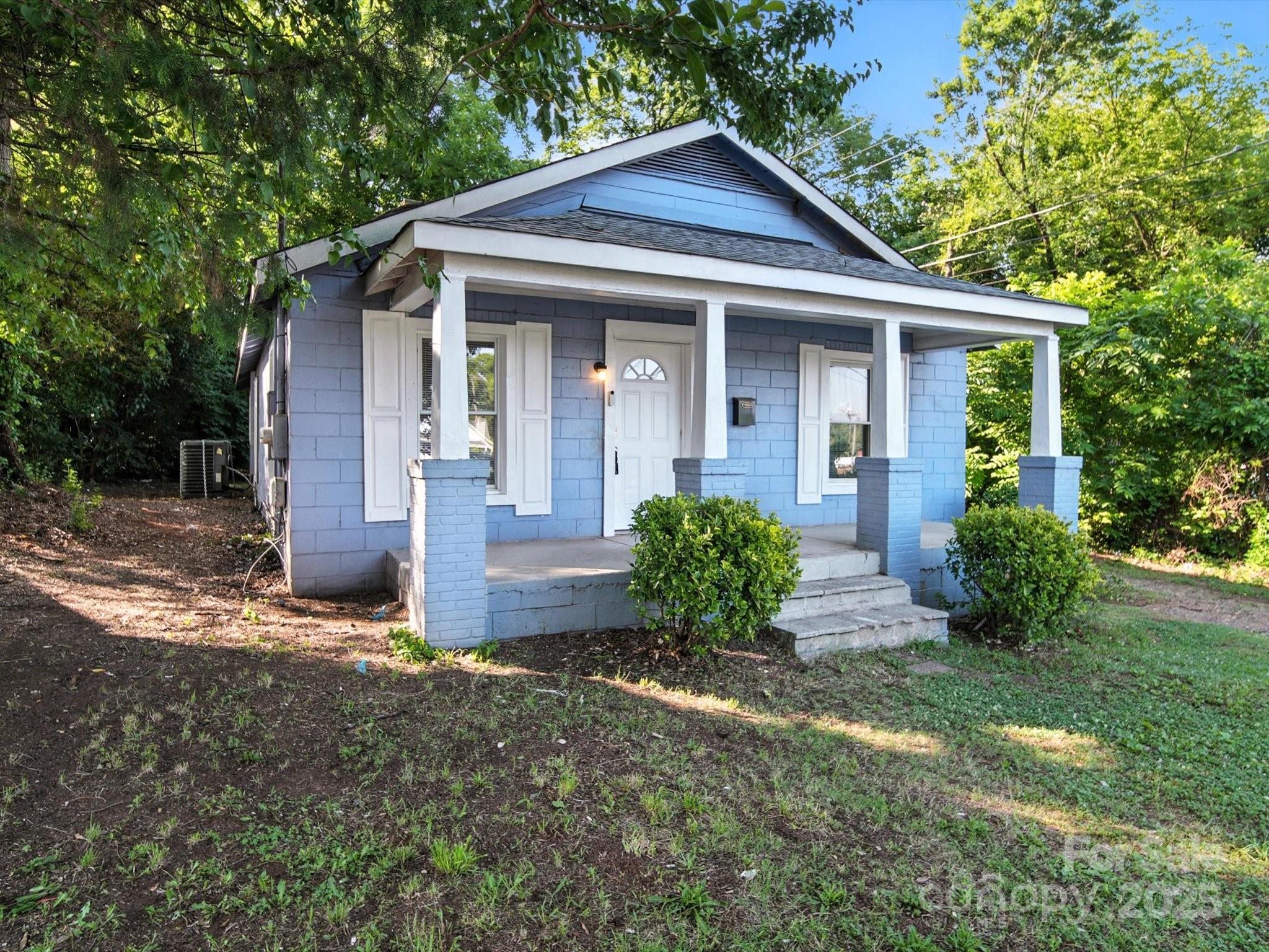 116 Honeywood Avenue