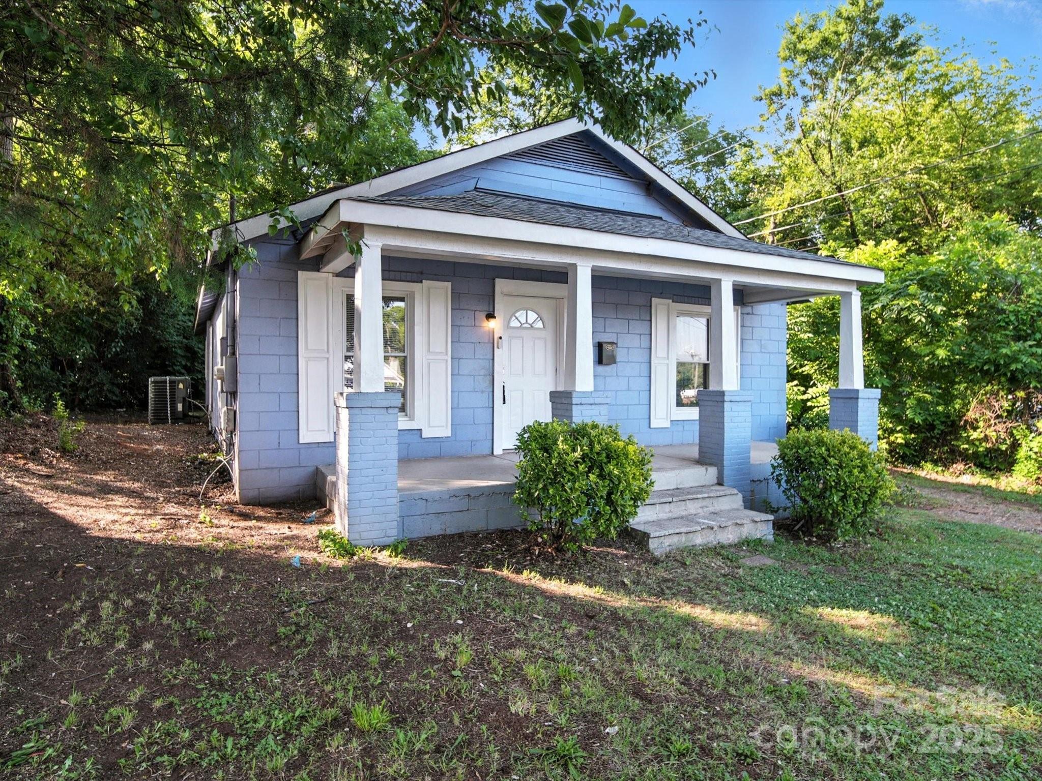 116 Honeywood Avenue