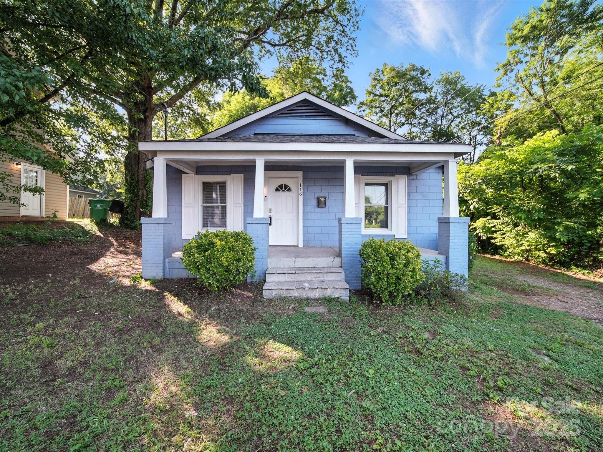 116 Honeywood Avenue