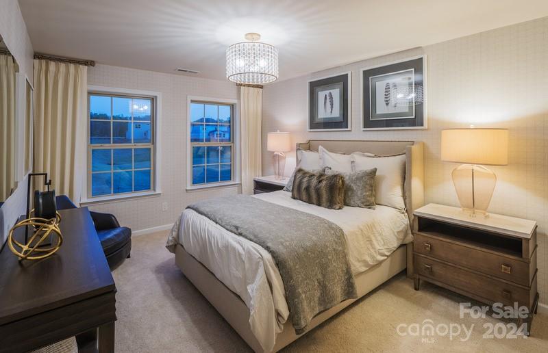 Patterson Pond - Residential