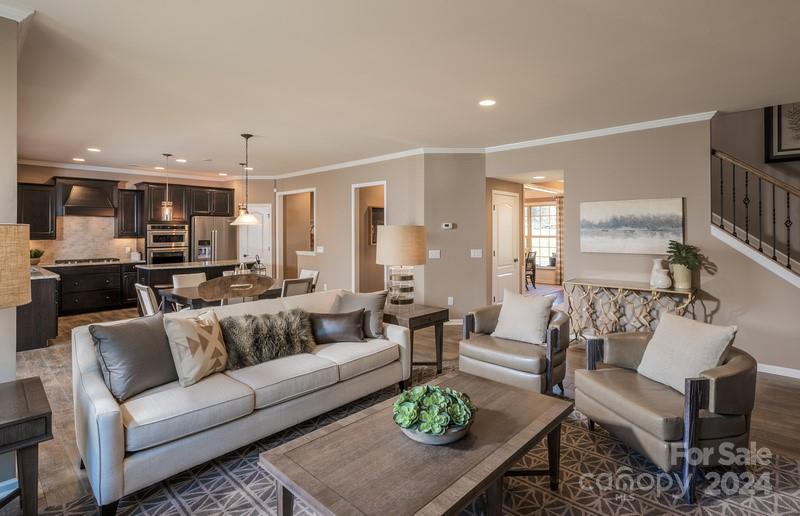 Patterson Pond - Residential