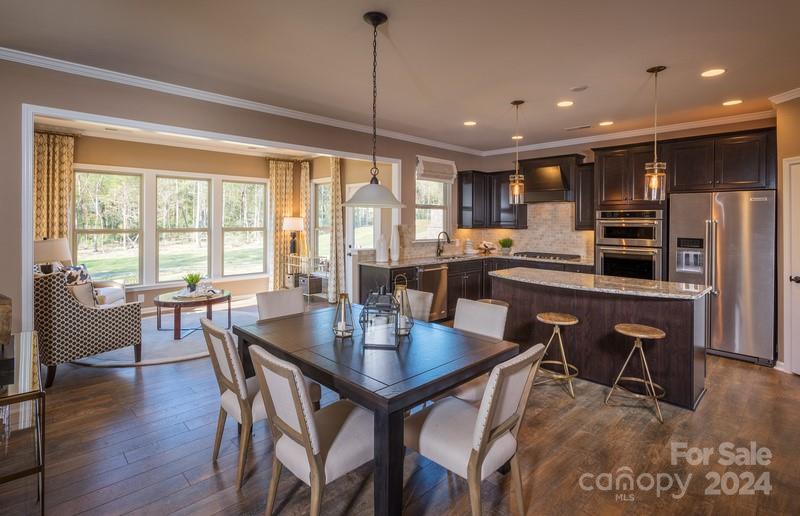 Patterson Pond - Residential