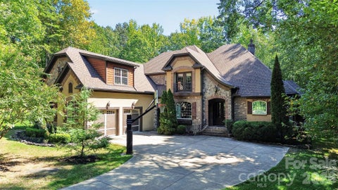 Photo of 6031 Greystone Drive, Matthews, NC 28104 (MLS # 4428861)