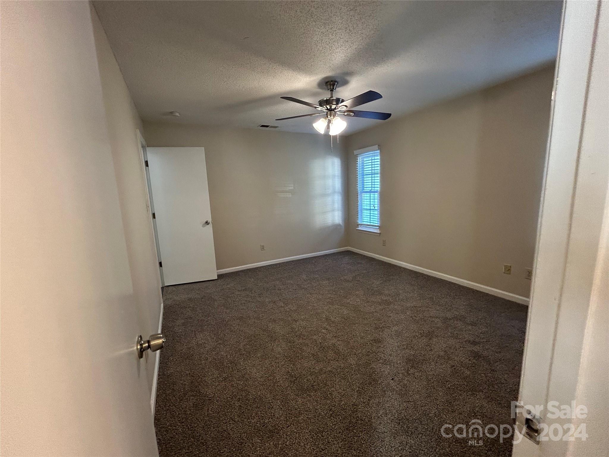 Martin Lakes - Residential