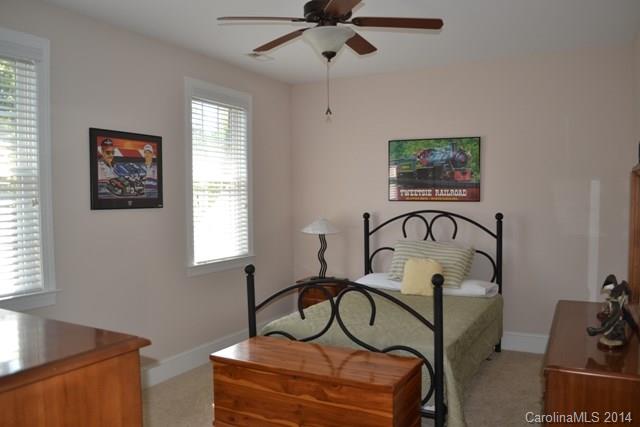 Sunset Ridge - Residential